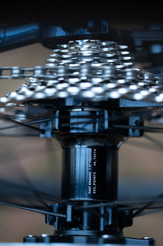 Brother Stroma Disc 725 Rennrad Düsseldorf kaufen Schicke Mütze
