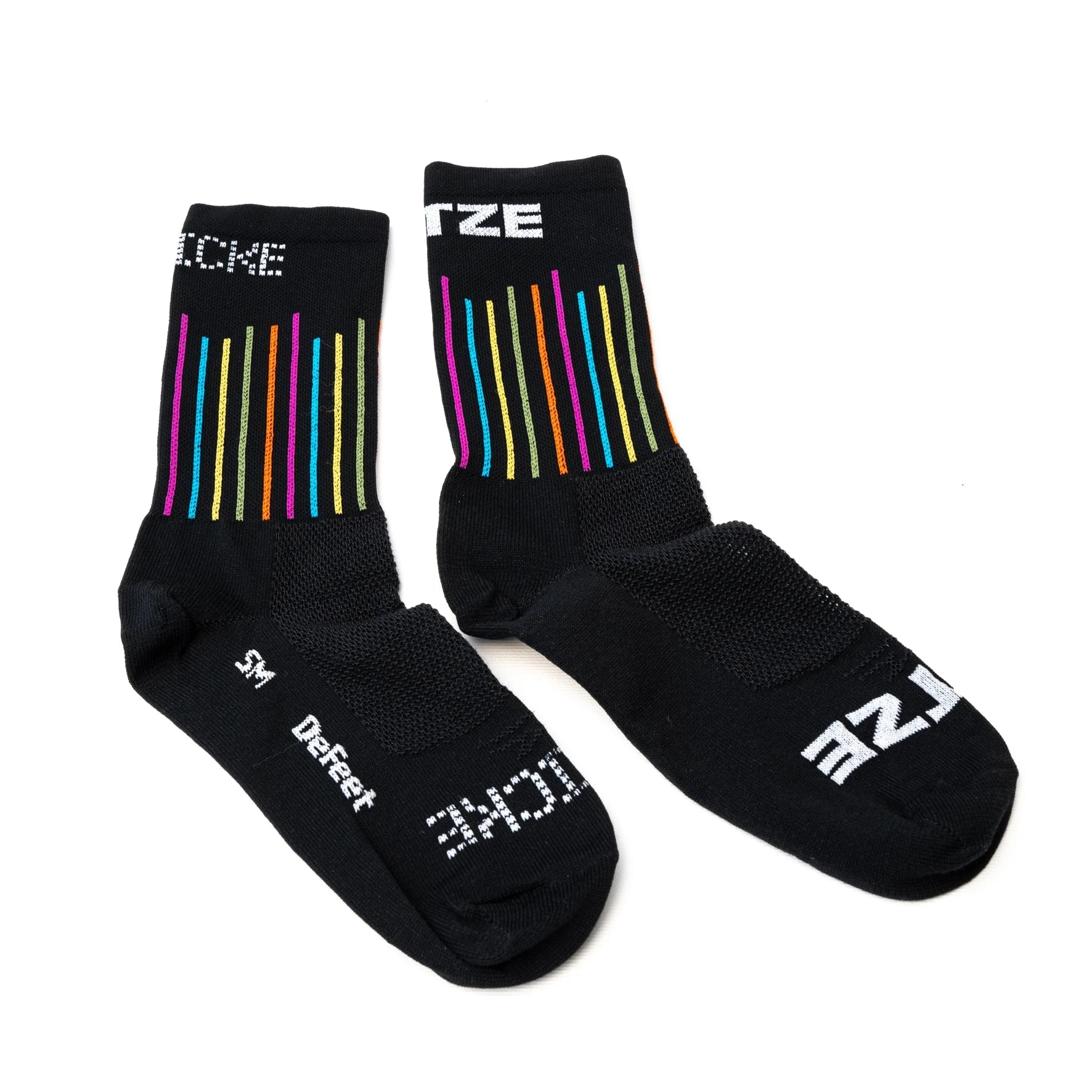 Schicke Mütze Socken Nadelstreifen schwarz jetzt online kaufen